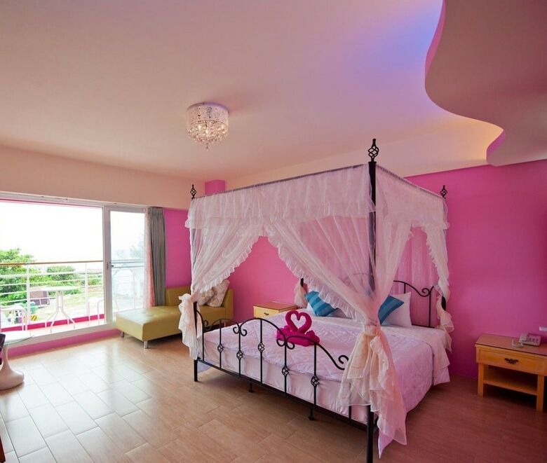 Bed & Breakfast Pin Chiao Hotel