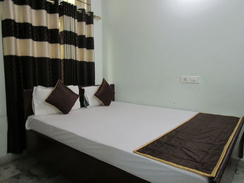 Hotel Kalpataru Guest House