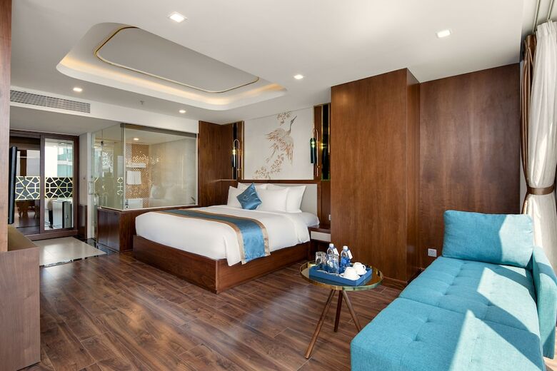 Cn Palace Boutique Hotel & Spa