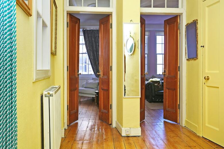 Old Town Gem - Apartment With Great City Views