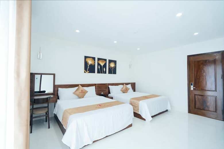 Starway Hotel