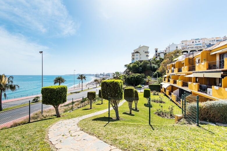 Apartamentos Rentandhomes Carvajal Playa