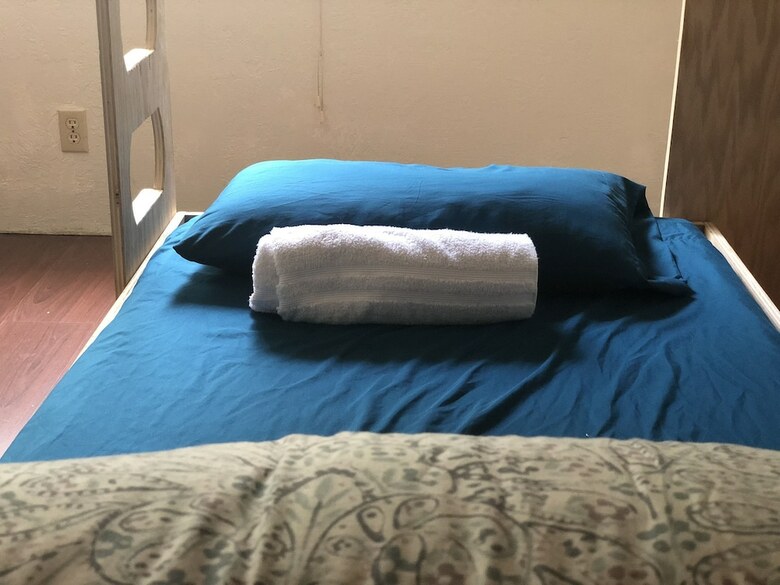 Hostal Whole Family - Wholeville