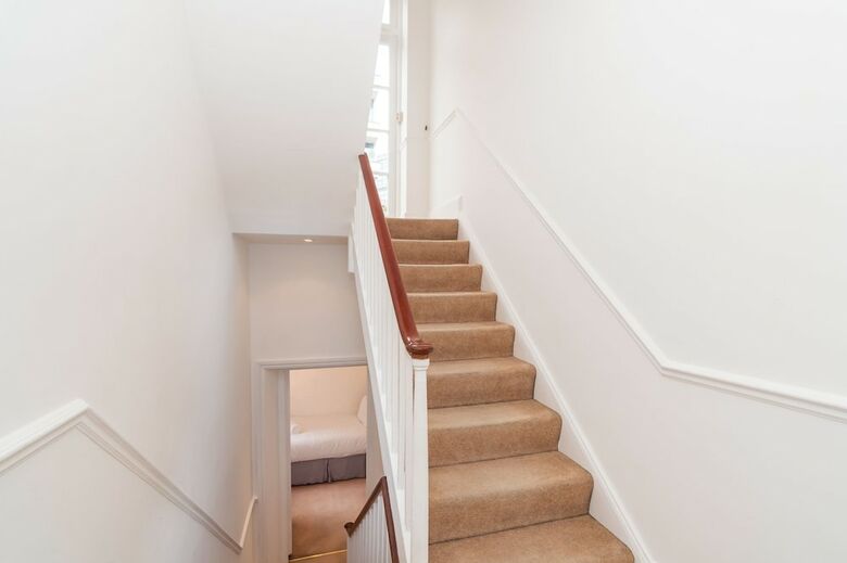 Pml Apartments Montpelier Street