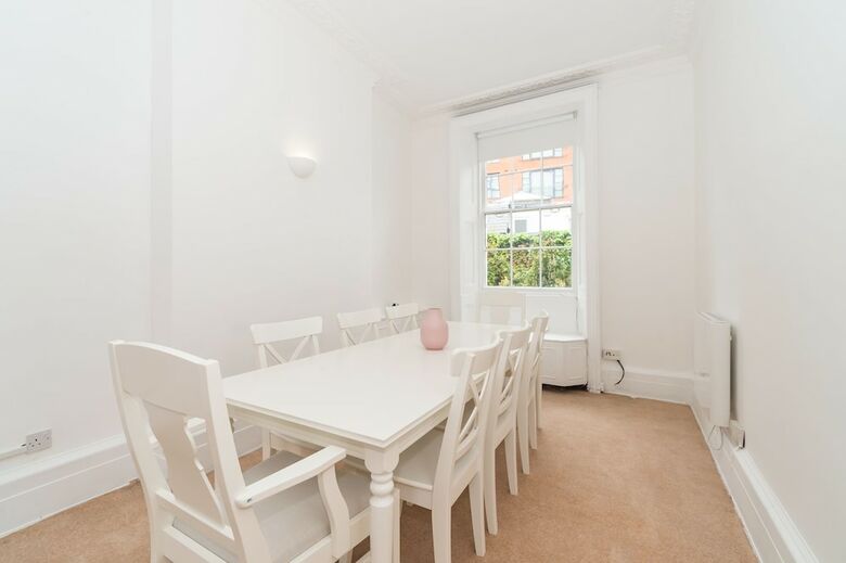 Pml Apartments Montpelier Street
