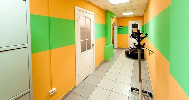 Hostal Nomads Hostel & Apartments