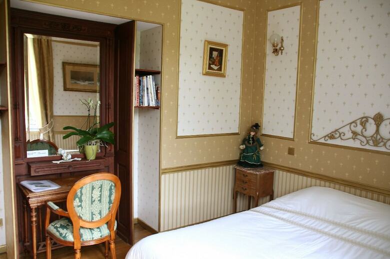 Hostal Domaine Du Feyel