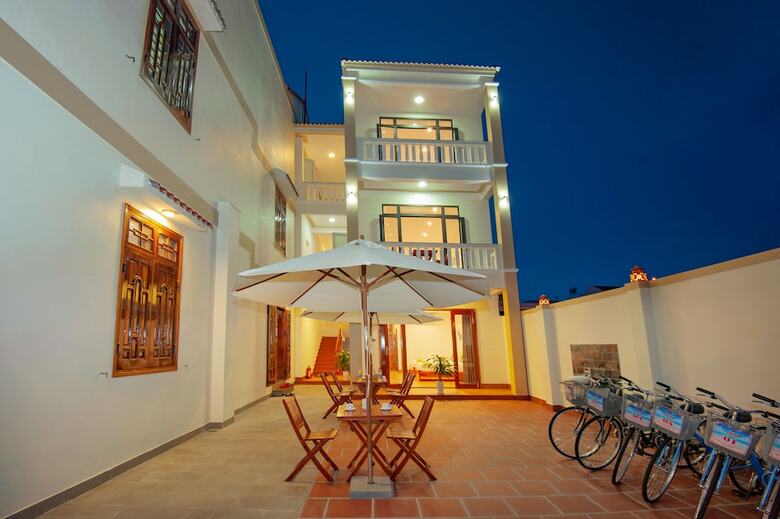 Hotel Riverside Sunset Homestay Hoi An