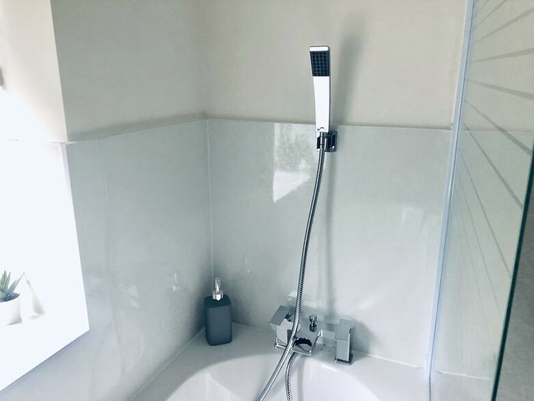 Snapos Luxury Serviced Apartments Shield House