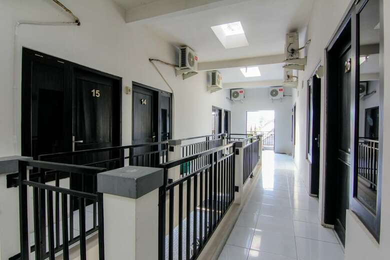 Hotel Jj House Wahid Hasyim