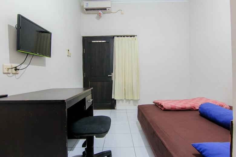 Hotel Jj House Wahid Hasyim