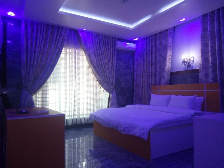 Hotel Heavenly Royal Apartments