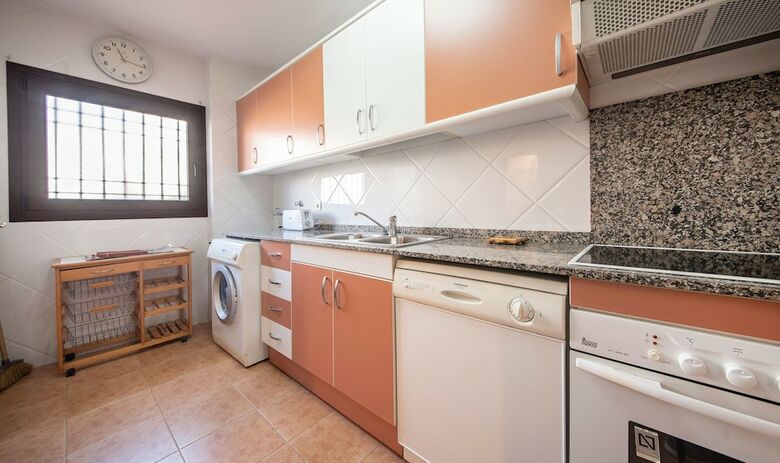 Semi-detached House 1 (R85)
