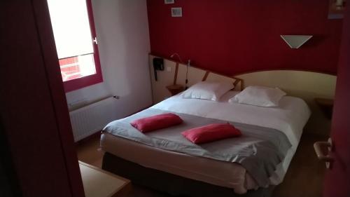 Hotel H�tel Les Vignes Rouges