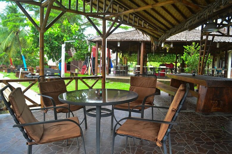 Hotel Oyo 961 Shane Josa Resort