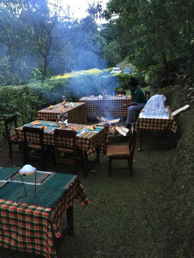 Posada Bwindi View Lodge & Camp Site