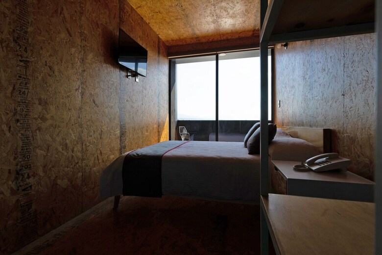 Momotus Hotel