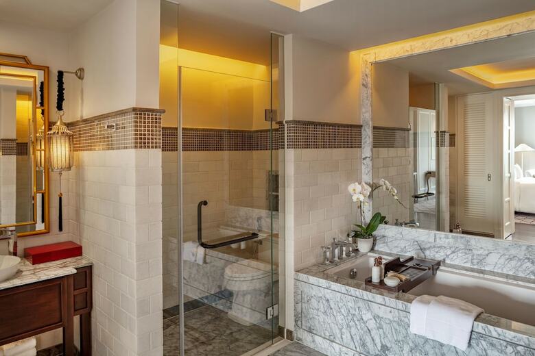 Mia Saigon Luxury Boutique Hotel