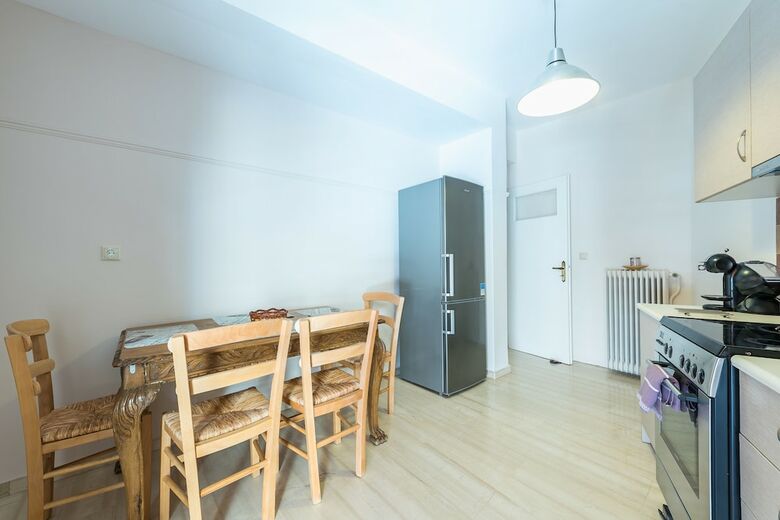 Comfy Apartment Near City Center