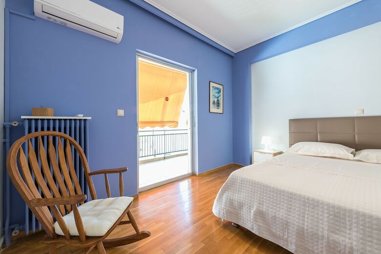 Comfy Apartment Near City Center