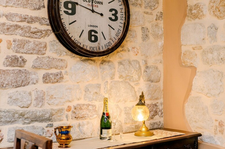 D & Sons Apartments