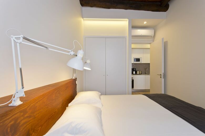Rva S�o Jo�o Novo Apartments