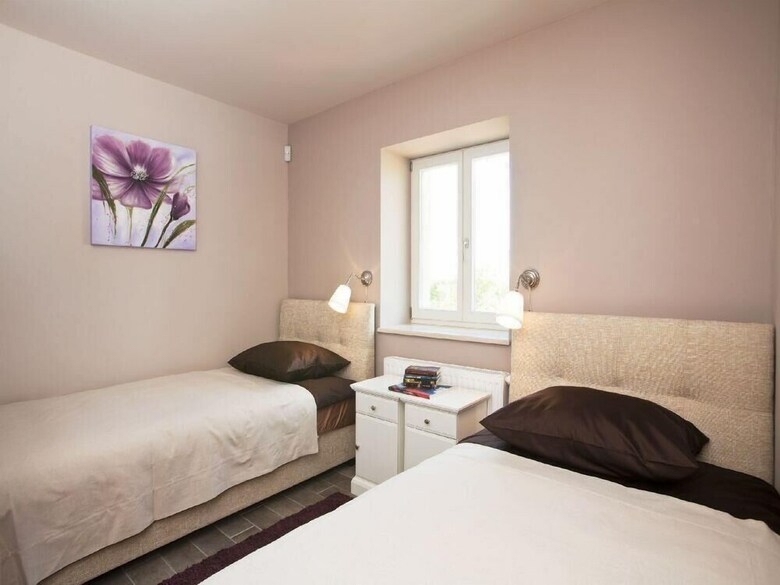 Villas Modena & Luxoria