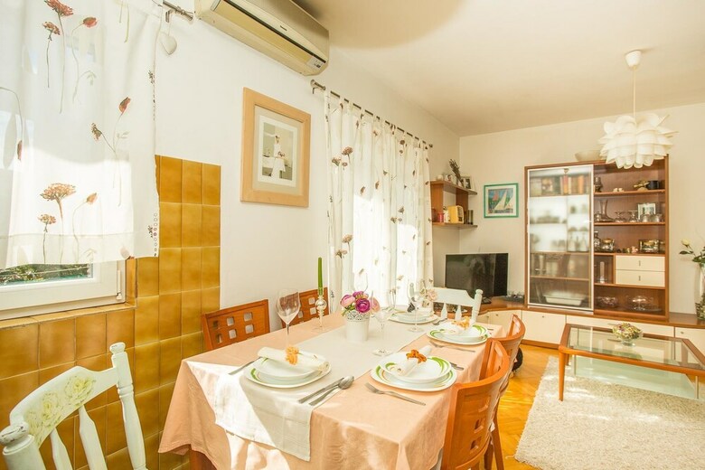 Apartment Zorka Makarska / A1 Two Bedrooms
