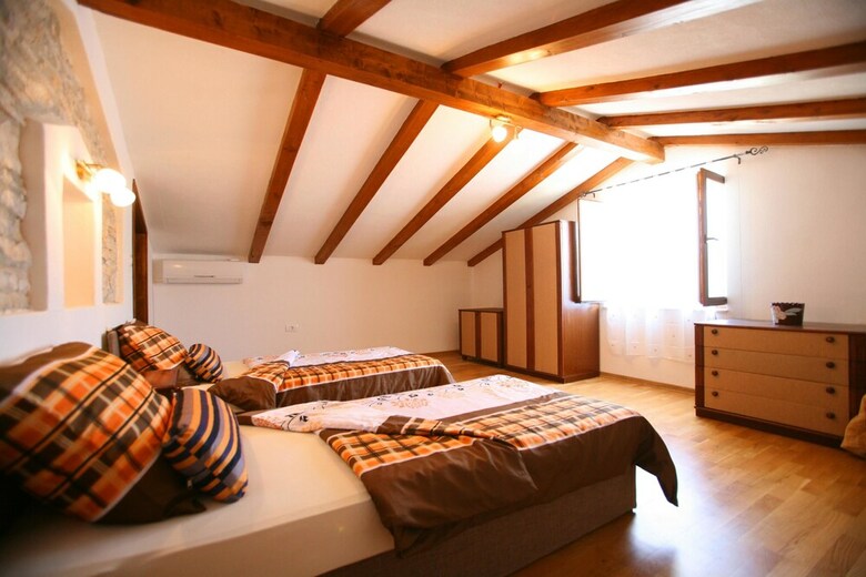Villa Nada Flores