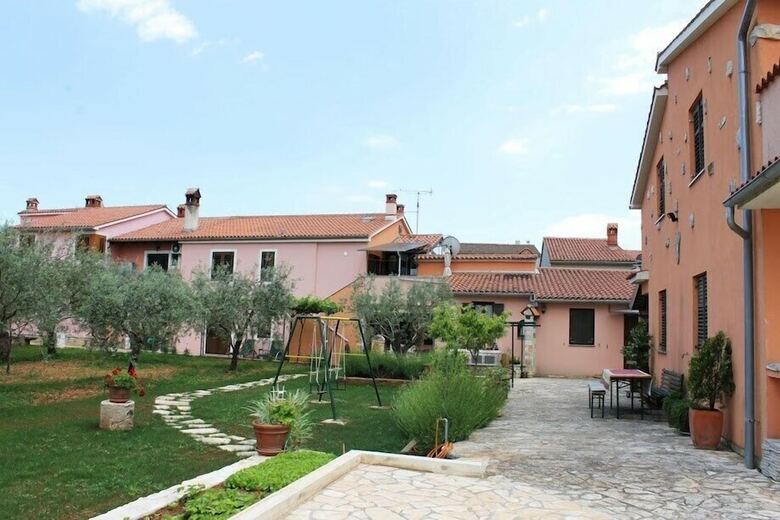 Apartment Emilia / Two Bedroom A1