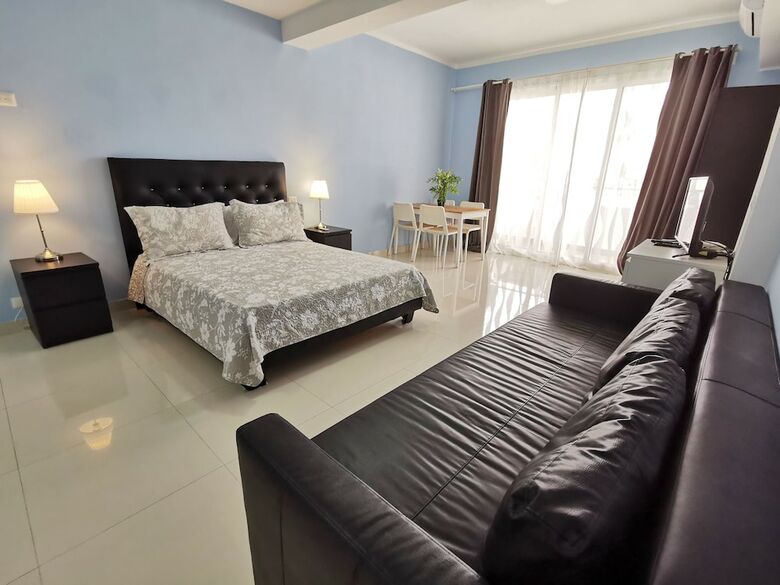 Hotel Coral Suites Beach Club & Spa