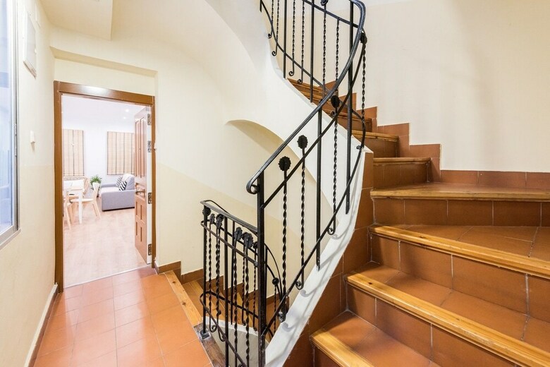 Apartamentos La Casa Del Mes�n de Paredes
