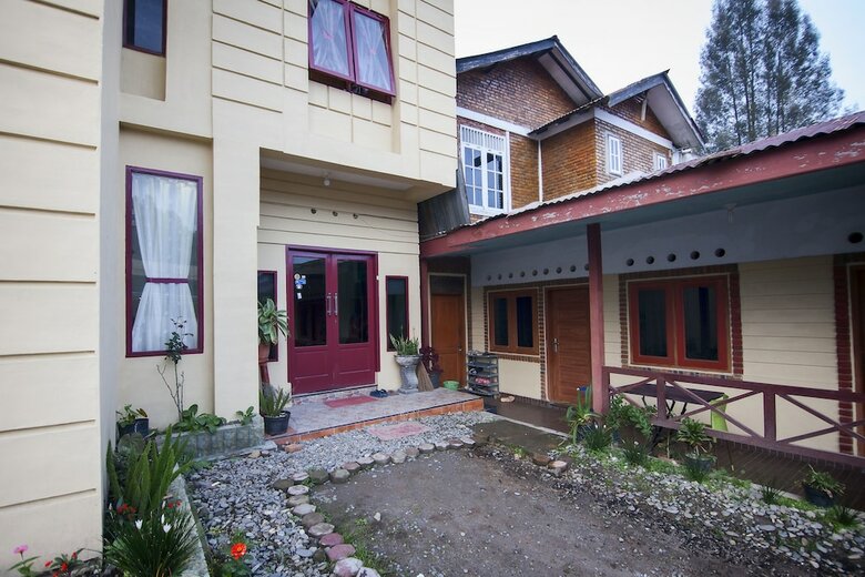 Hotel Oyo 581 Serdika Pavilion