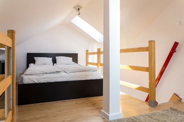 Apartamentos Timegoesslow Cozy Attic City Center