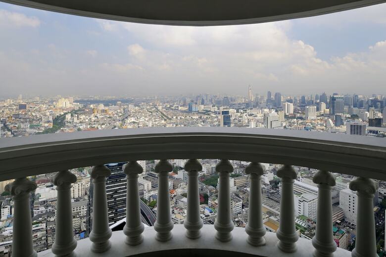 Hotel Tower Club At Lebua (The World?s First Vertical Destination)