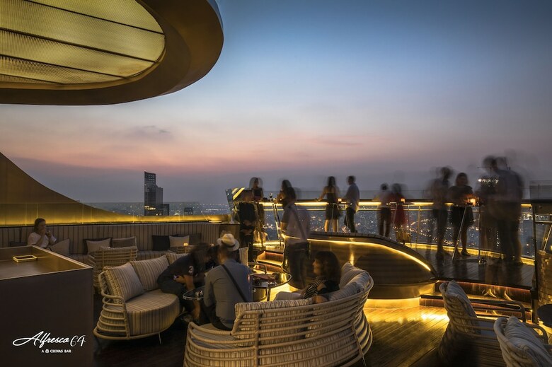 Hotel Tower Club At Lebua (The World?s First Vertical Destination)