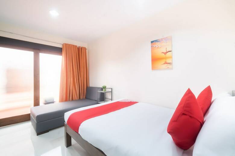 Hotel Oyo 199 Solange Apartelle