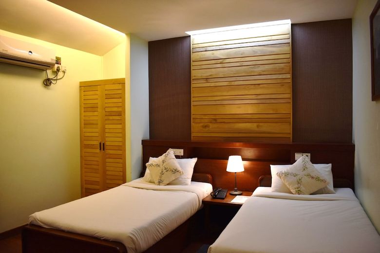 Paradise Hotel Nyaung Shwe