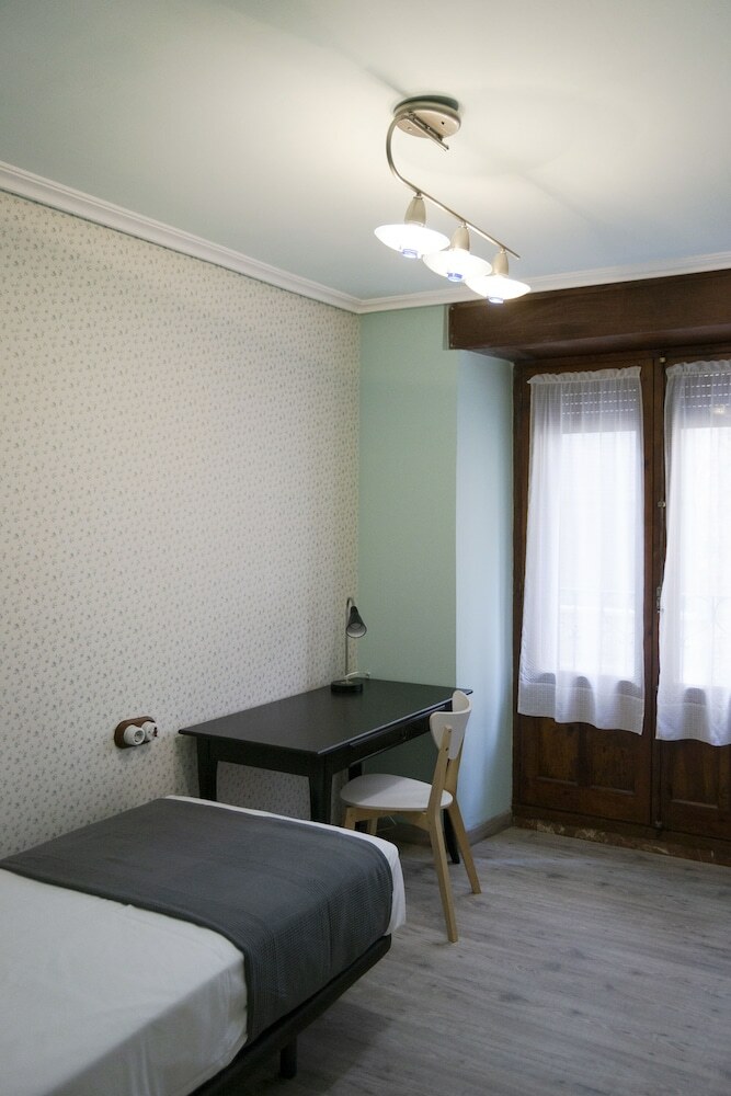 Pension Tres Puentes Anguiano