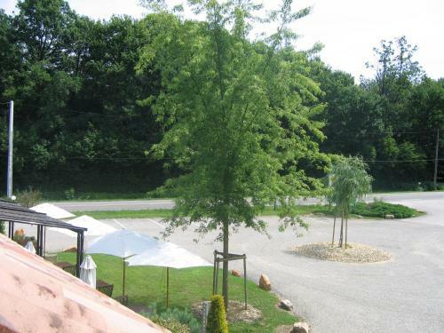 Hotel Logis - H�tel Barbier Des Bois