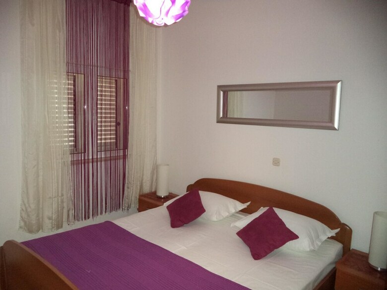 Apartment Biki? / Three Bedrooms