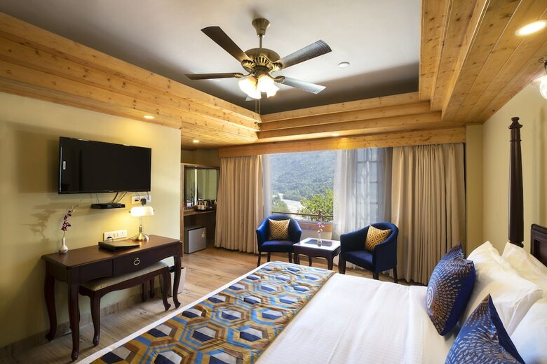 Hotel Regenta Inn Blossoms Kullu Manali