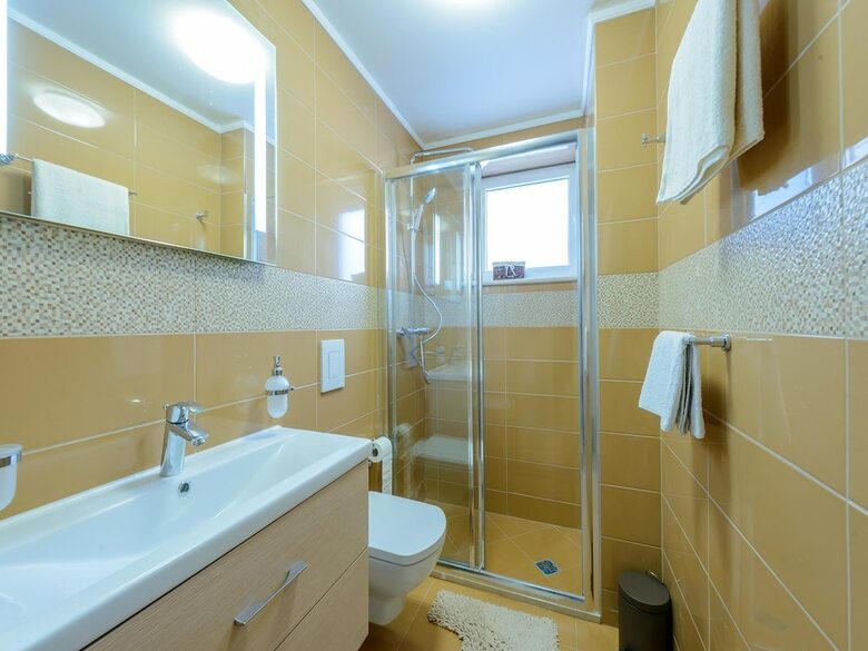Villa Pave / Six Bedrooms H1