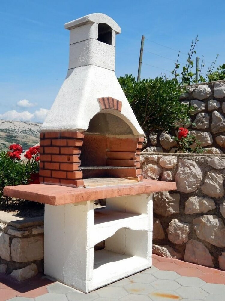 Apartments Valenti? 1304 Pag