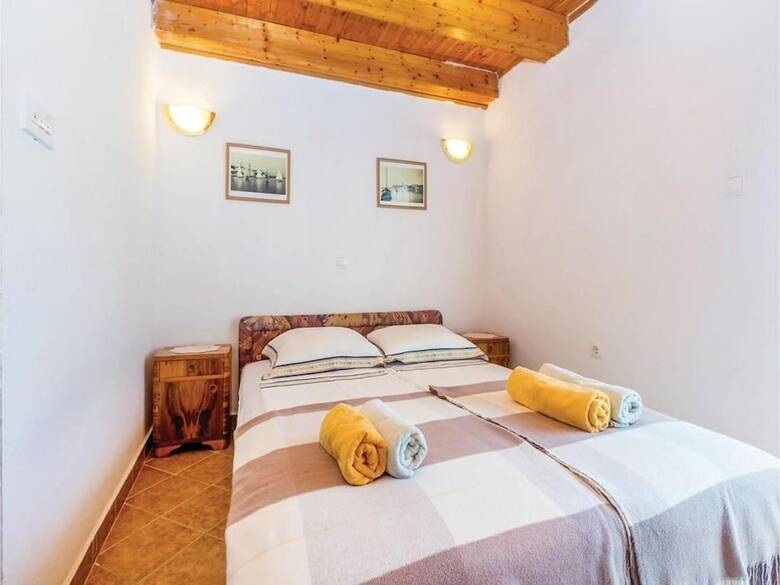 Holiday House Mali Raj