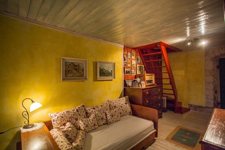 Apartamentos Holiday House Mirna Lozisca