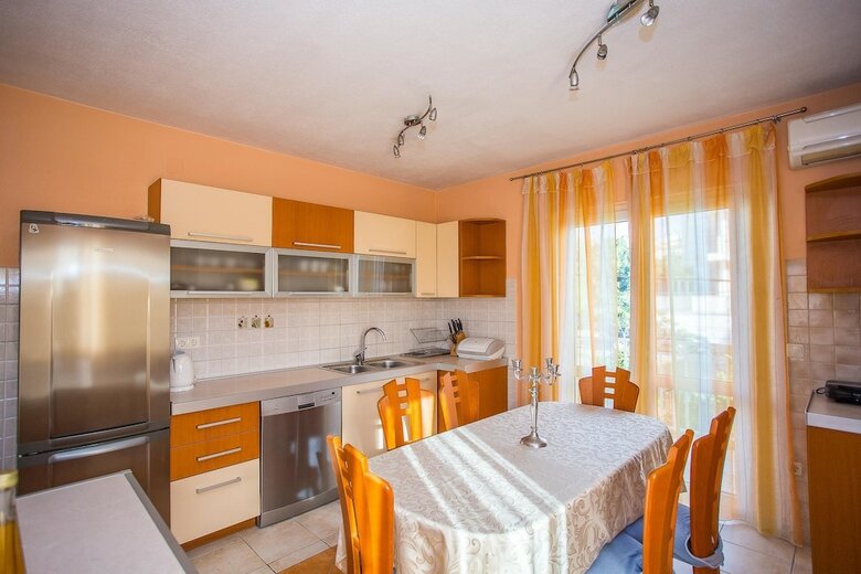 Apartment Zoki I Goga / Two Bedroom