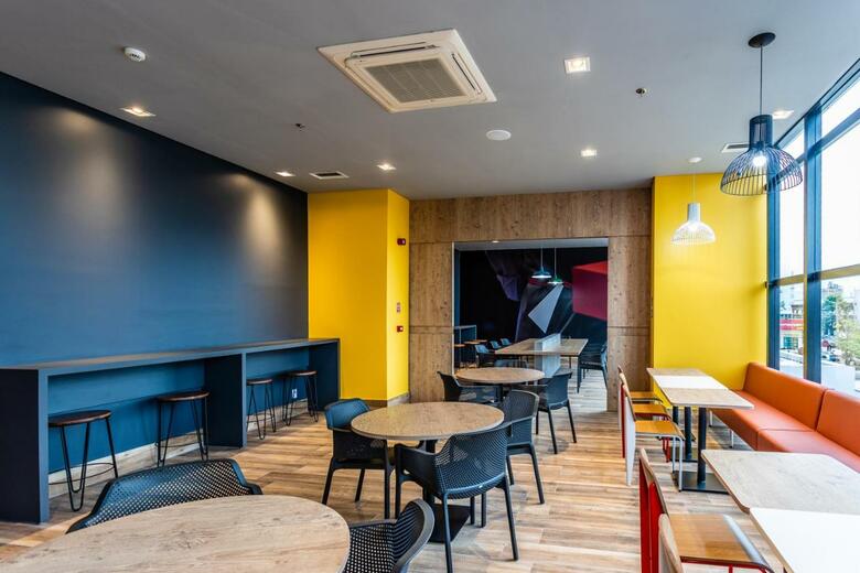 Hotel Ibis Palmas Avenida Jk