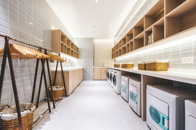 Atour Hotel Zhongshan Square Dalian