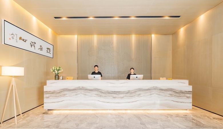 Atour Hotel Expo Center Yantai